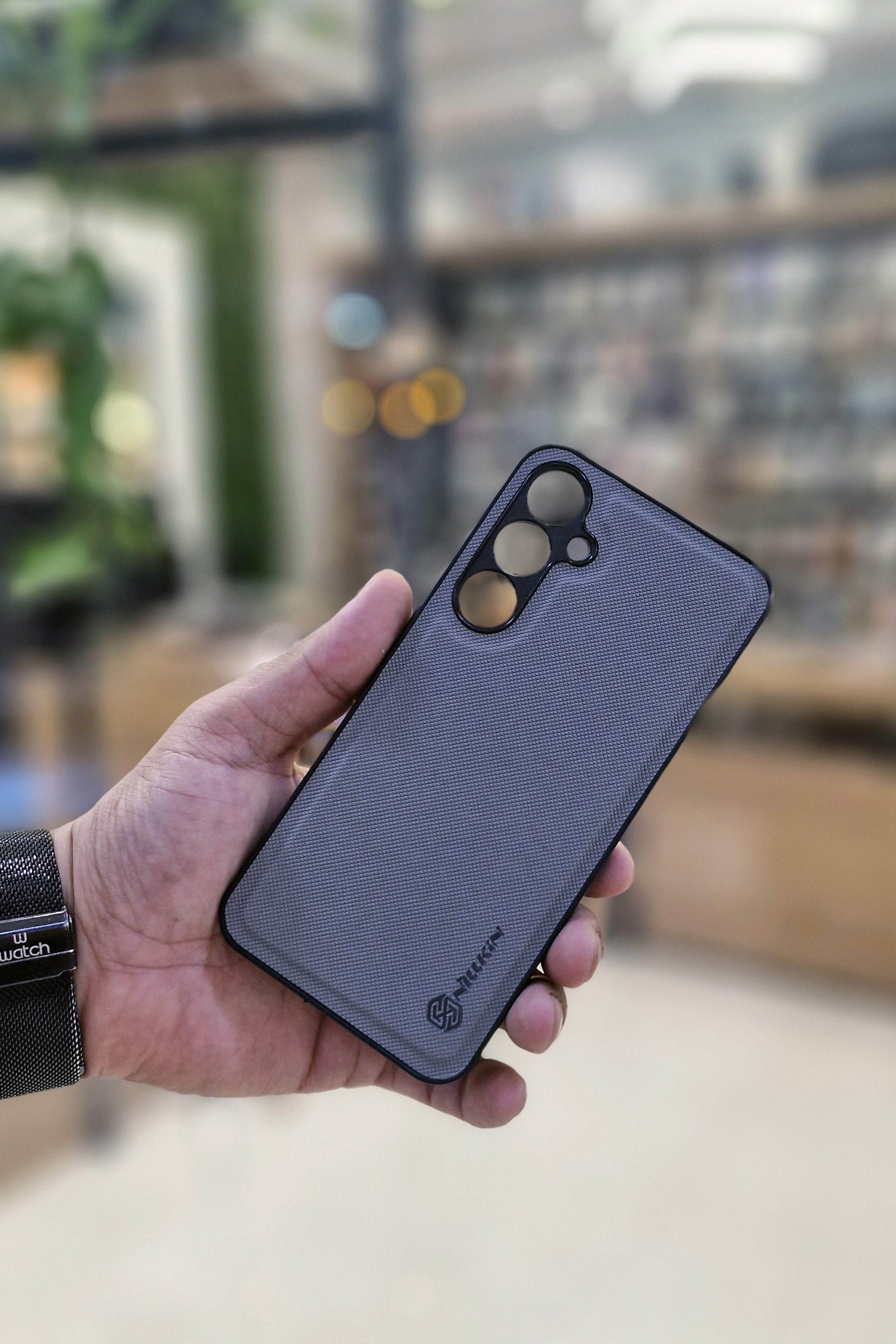 قاب موبایل ساده برزنتی نیلکین